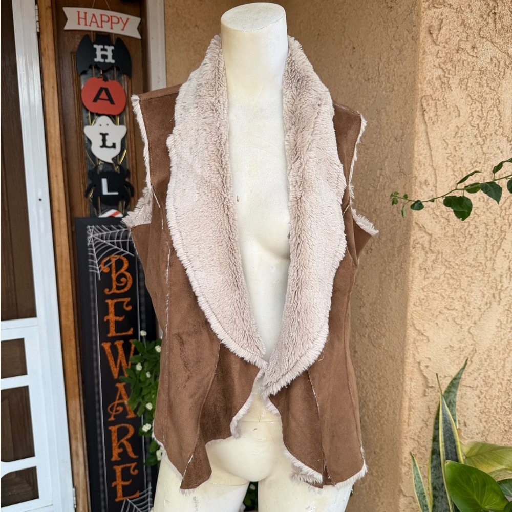 Apt. 9 Women's Suede-Like Sherpa Lined Vest LARGE